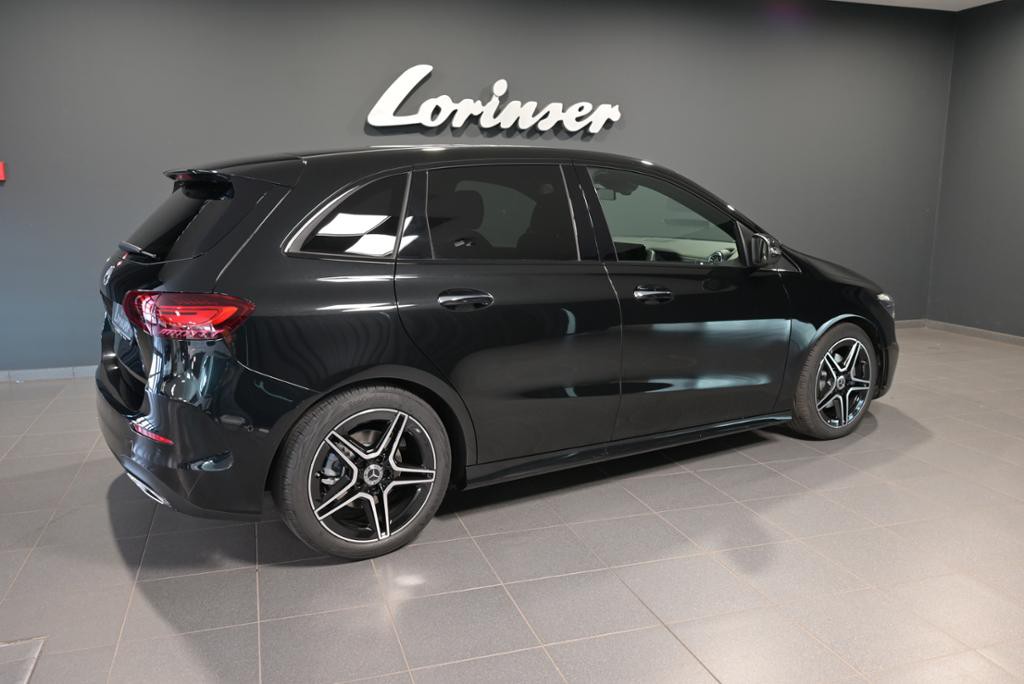 Mercedes-Benz B 200 AMG NIGHT DISTRO