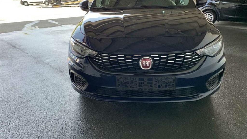 Fiat Tipo 1.4 T-Jet Easy EASY