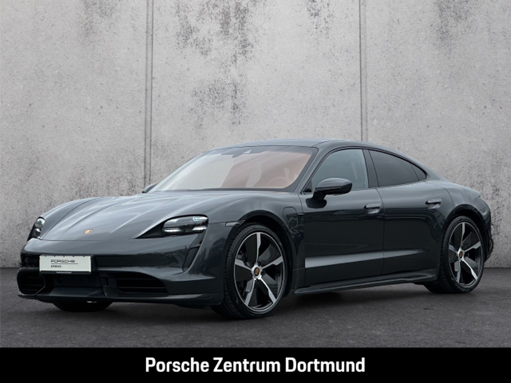 Porsche Taycan Turbo S Burmester