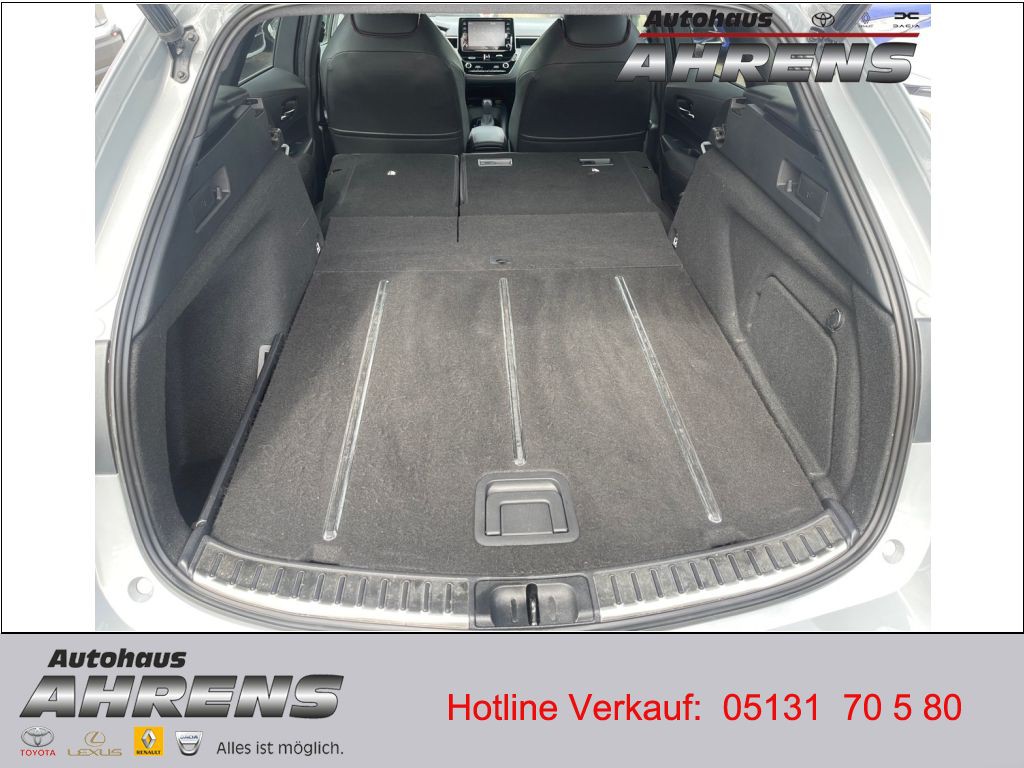 Toyota Corolla 2.0 Hybrid Sports Lounge