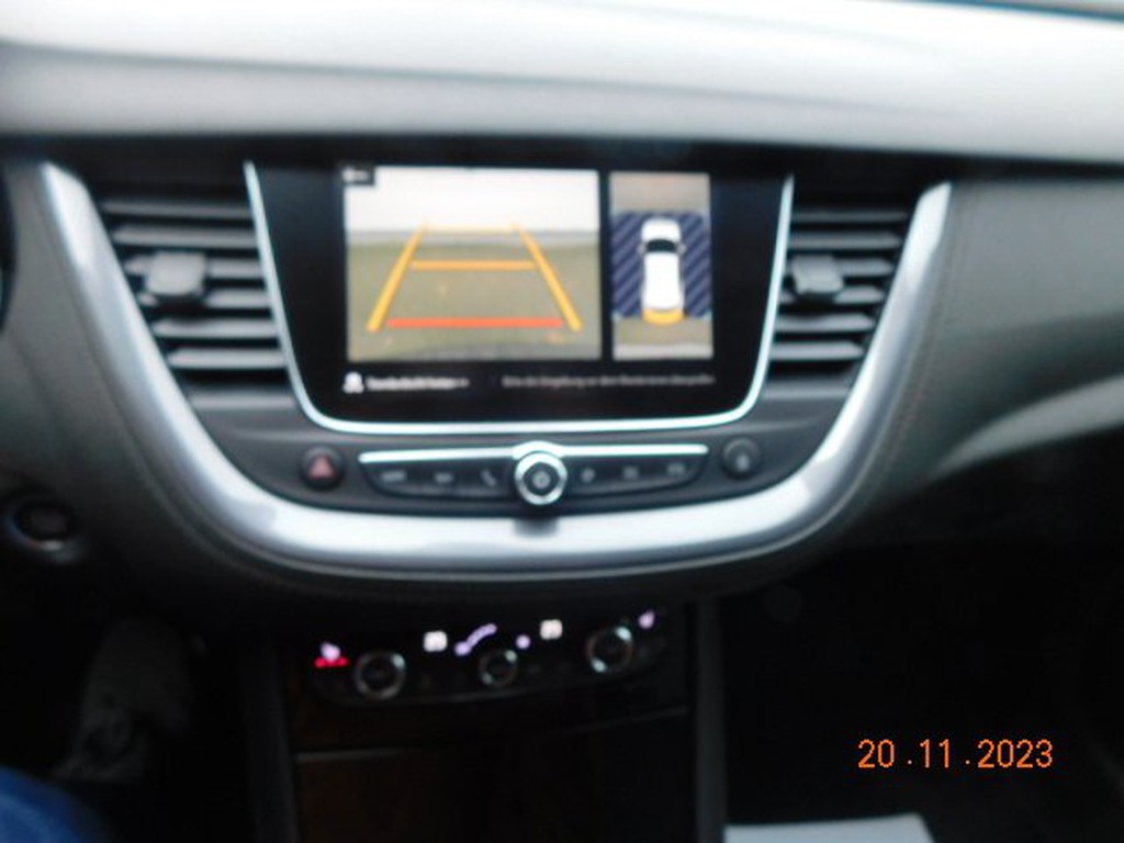 Opel Grandland X 1.6 Turbo Hybrid4 Ultimate
