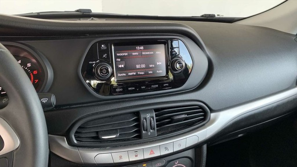 Fiat Tipo 1.4 T-Jet Easy EASY