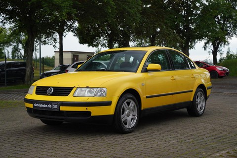 Volkswagen Passat 2.3 HIGHLINE V5-EXPORT GEWERBE CDuvm