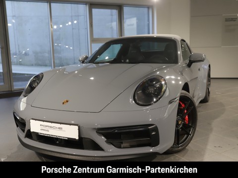 Porsche 992 911 Targa 4 GTS