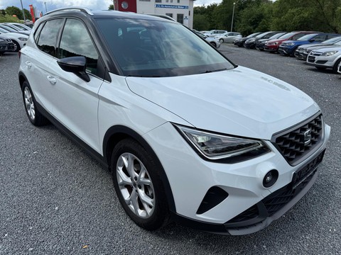 Seat Arona 1.0 TSI FR PDCHI LIGHT FRONT