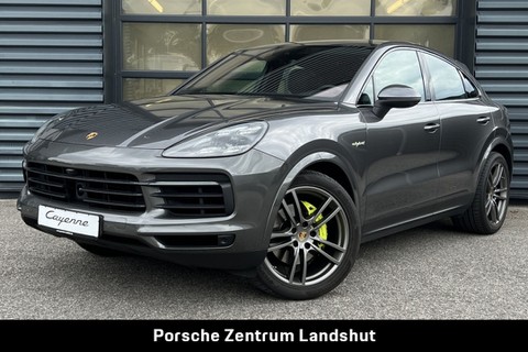 Porsche Cayenne E-Hybrid Coupe | Hinterachslenkung |