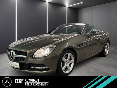 Mercedes-Benz SLK 200 undefined