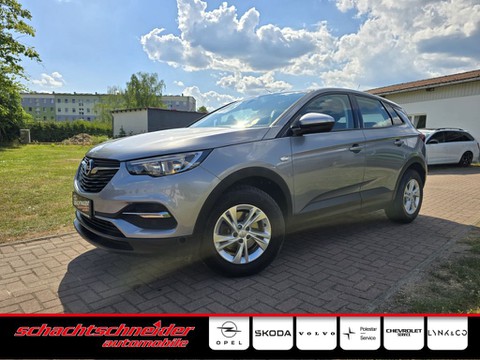 Opel Grandland X 1.2 Edition Lenkradh