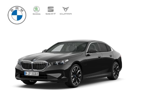 BMW 550 e xDrive Limousine M Sport Iconic Glow Bowers & Wilkins