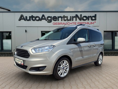 Ford Tourneo Courier 1.0 Titanium EcoBoost