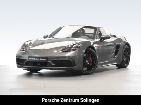 Porsche Boxster 4.0 GTS Apple Chrono Abstand