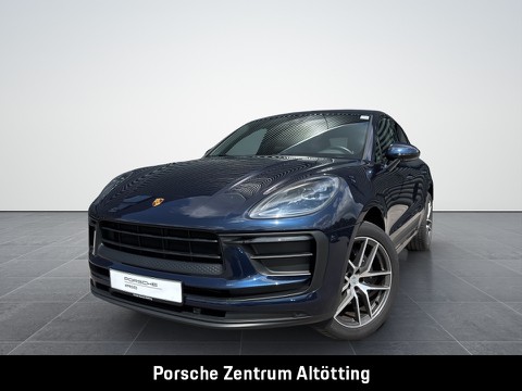 Porsche Macan | | |