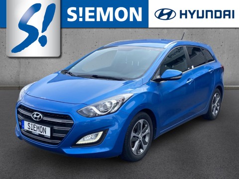 Hyundai i30 1.6 blue Passion Kinders Vorb