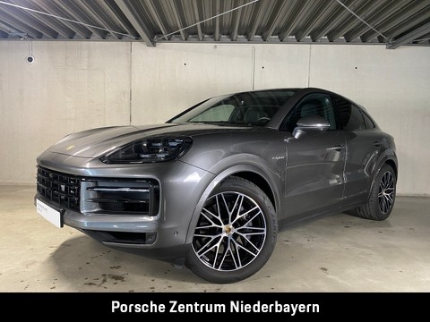 Porsche Cayenne E-Hybrid Coupe | Abstandsregeltempostat