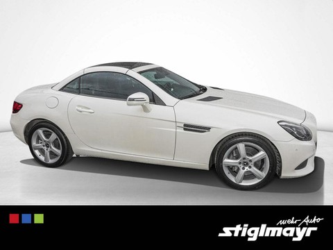 Mercedes-Benz SLC 300 undefined