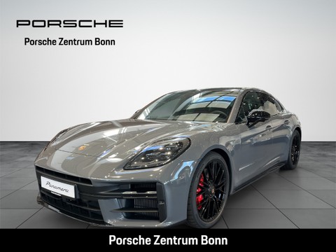 Porsche Panamera GTS Sport Chrono