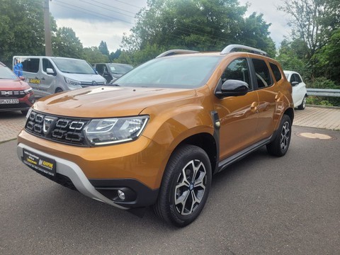 Dacia Duster Celebration TCe 100