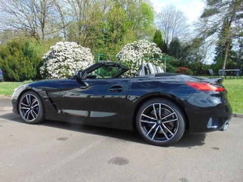 BMW Z4 M 40i 19Zoll Innovations-Paket Sitze Menory