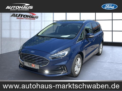 Ford S-Max Hybrid Titanium