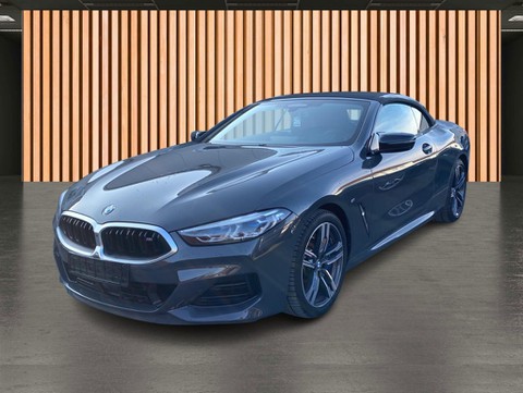 BMW M8 50 i xDrive Laser °