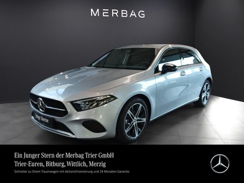 Mercedes-Benz A 180 Progressive Advanced Night 18