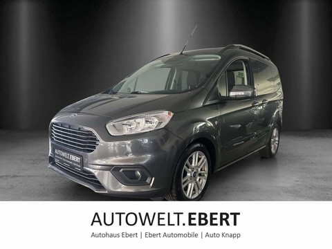 Ford Tourneo Courier 1.5 TDCi Titanium