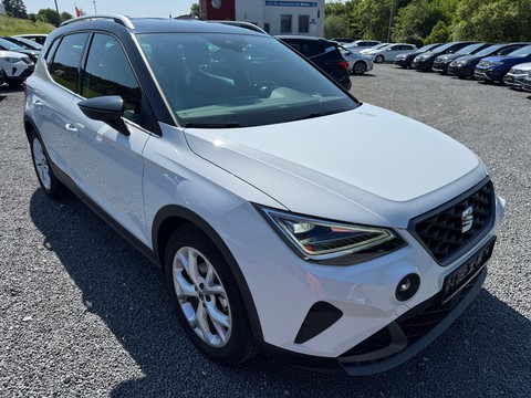 Seat Arona 1.0 TSI FR PDCHI LIGHT FRONT