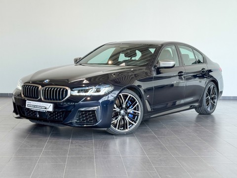 BMW M550 i xDrive Laserlicht HarmanKardon