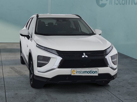 Mitsubishi Eclipse 2.4 Cross Basis Hybrid