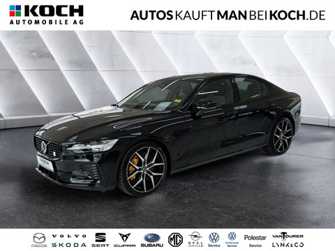 Volvo S60 T8 Plug-In AWD Polestar Engineered B W