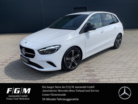 Mercedes-Benz B 180 Progressive Night Licht