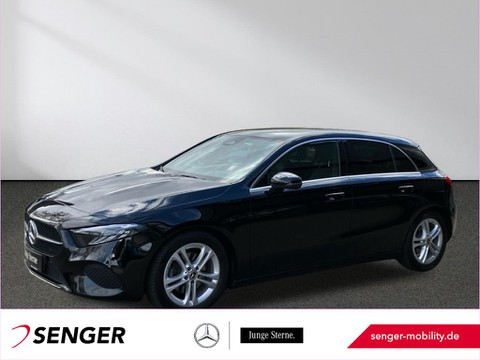 Mercedes-Benz A 180 Progressive MBUX