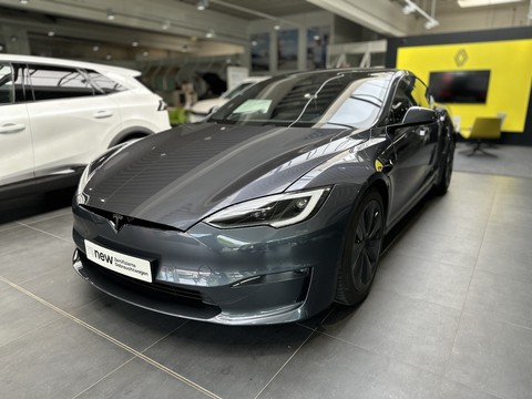 Tesla Model S Dual