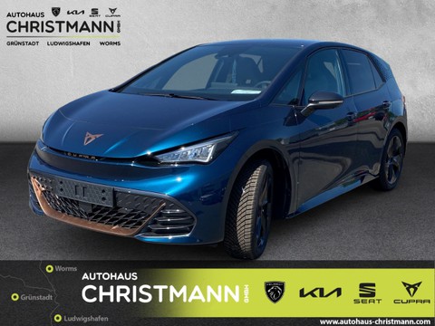 CUPRA Born Edition Dynamic Digitales Massagesitze