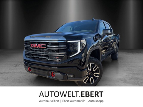 GMC Sierra 1500 AT4 Crew Cab Short Bed