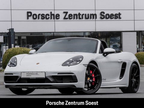 Porsche Boxster 4.0 GTS Apple