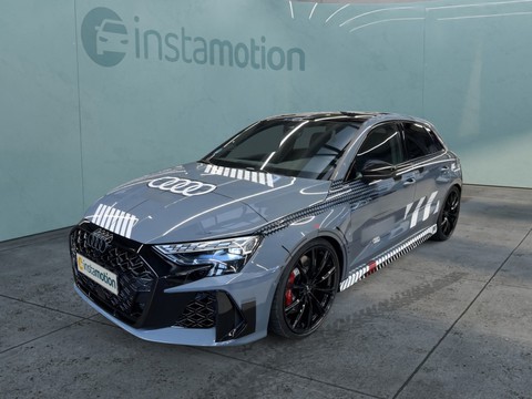 Audi RS3 undefined