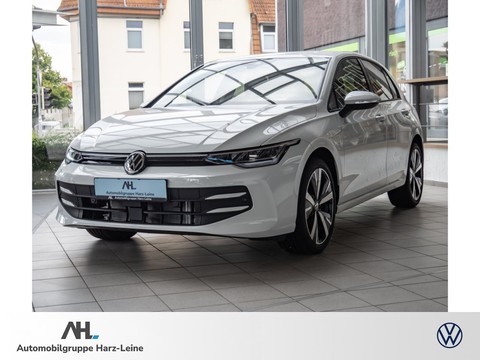 Volkswagen Golf VIII LIFE eTSI 18