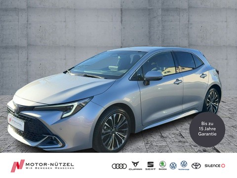 Toyota Corolla 1.8 Hybrid TEAM D