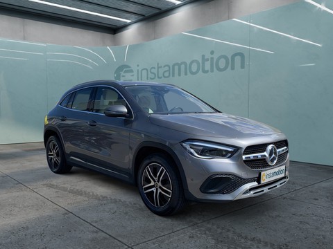 Mercedes-Benz GLA 200 Progressive MBUX High