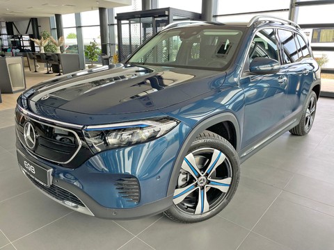 Mercedes-Benz EQB 300 Electric MBUX