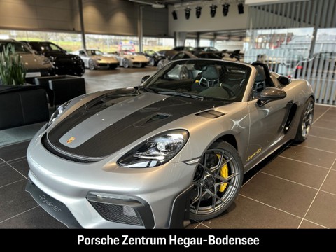 Porsche 718 Spyder Weissach Carbon Chrono