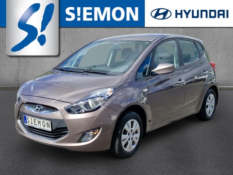 Hyundai ix20 1.4 Fifa Silver Allwetter