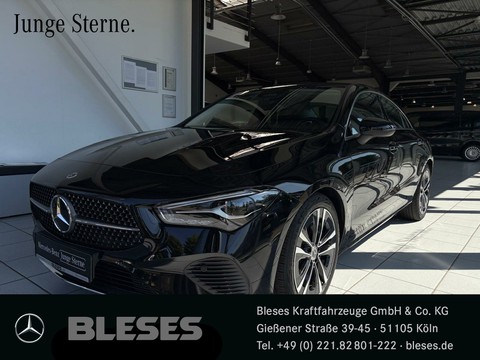Mercedes-Benz CLA 180 Coupé Progressive MBUX