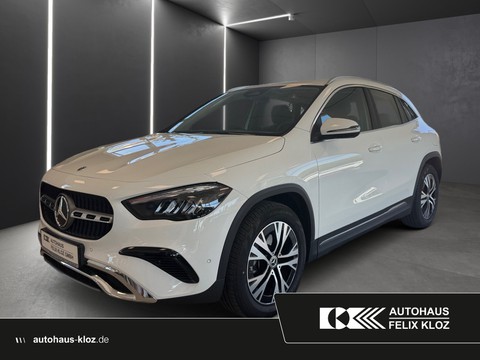 Mercedes-Benz GLA 180 d Dsitro Totwink