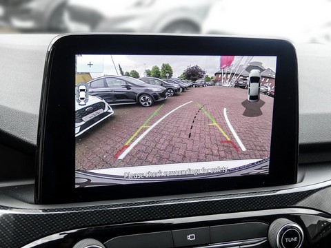 Ford Kuga ST-Line Styling Paket schwarz