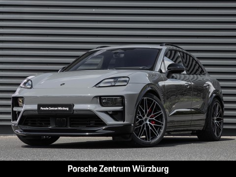 Porsche Macan Turbo Surround-View