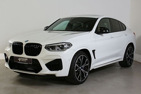 BMW X4 M Competition Live