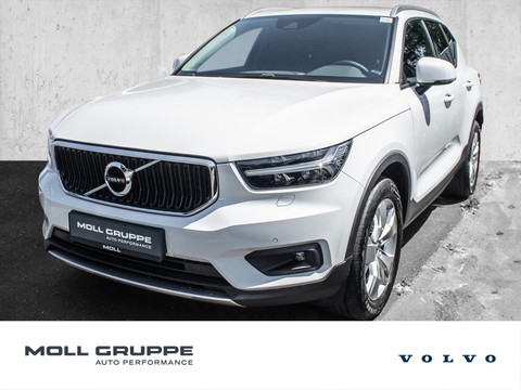 Volvo XC40 Momentum