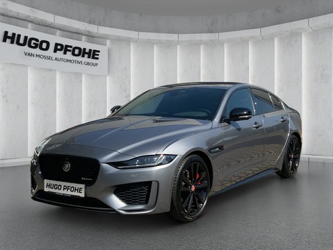 Jaguar XE D200 R-Dynamic Black